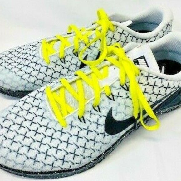 nike metcon 4 dynamic yellow